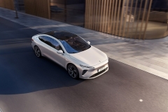 蔚来ET7发布补贴前44.8万起 产品突破很大提车还得等明年