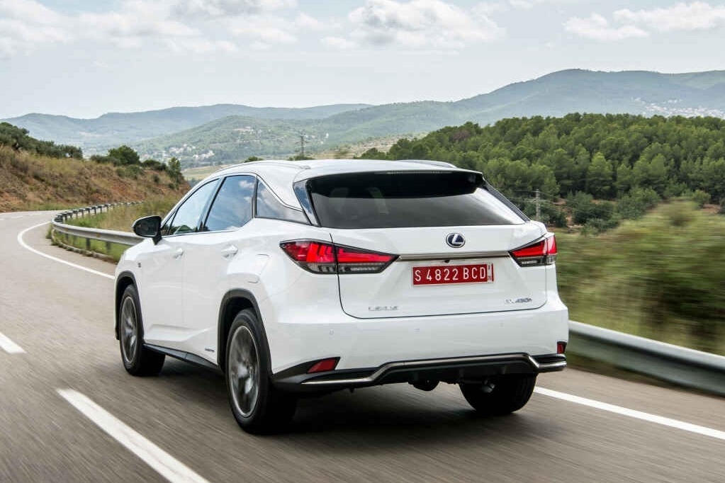 日系豪华汽车品牌，雷克萨斯RX霸气硬朗，你会选择购买吗？