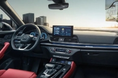 剑指宝马X4！全新奥迪Q5轿跑版上市，配置如何选？