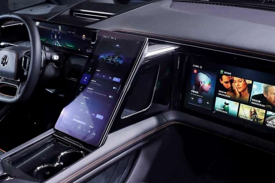 五款“年度之最”的车，加最高的价，卖最高的量，什么都做得出来