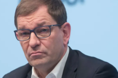 奥迪CEO：电动车在华挑战严峻