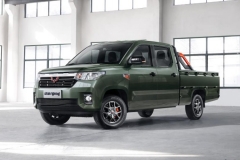 五菱征途完整外观配色曝光 计划3月上市