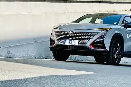 这些SUV价格不贵 ！开上还能年轻10岁