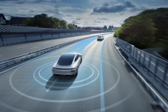 小鹏P7迎OTA升级 NGP自动导航辅助驾驶开放