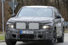 全新宝马X8渲染图曝光，或对标宾利、迈巴赫，实力雄厚如斯？