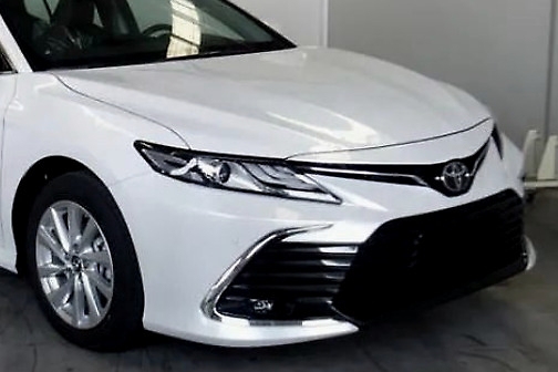 中期改款凯美瑞来了！全液晶仪表+悬浮屏，是否有机会超雅阁？