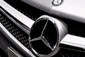 因车标太像，奔驰告它5次，却次次失败，奔驰：你不改，我改