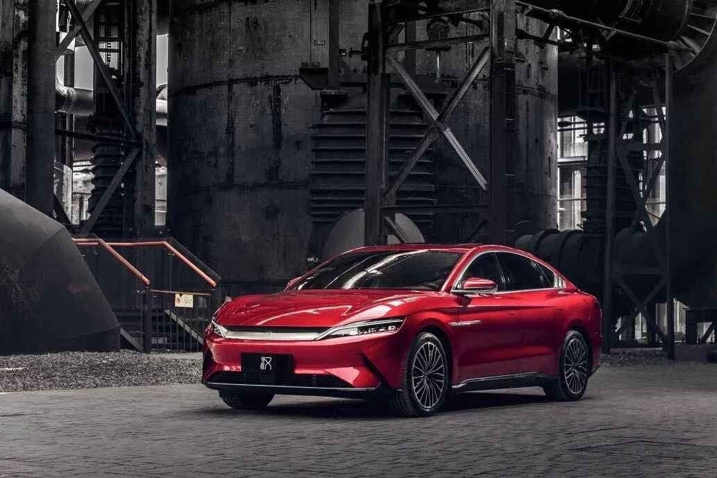 这几款被人小瞧的车型，月销过万辆超预期，值得春节入手！