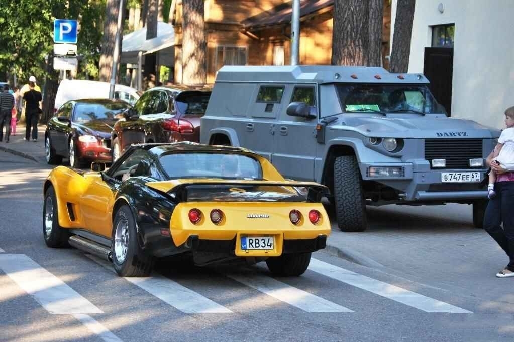 宏光MINI EV走出国门，车标换新价格翻2倍，歪果仁会买单吗