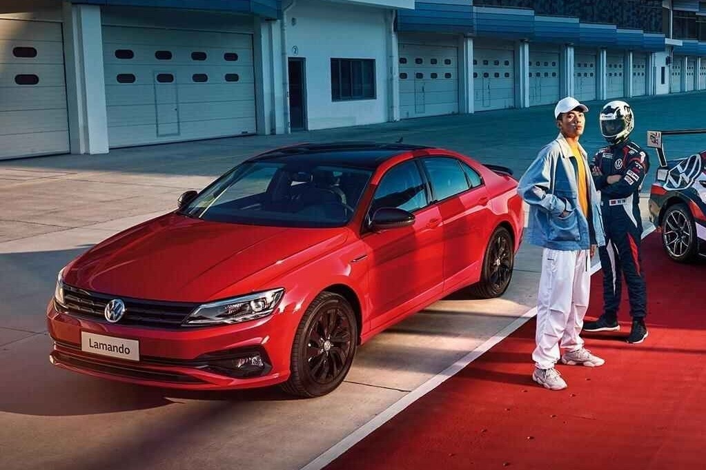 果然大手笔，上汽大众一出手就是14款新车，能够止住下行趋势？