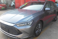 这8款国产轿车最热门，吉利、长安全都有，比亚迪新车下月上市