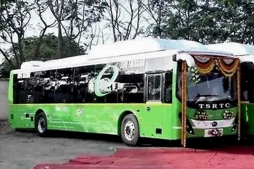 印度发明牛粪公交，还宣称领先中国20年？