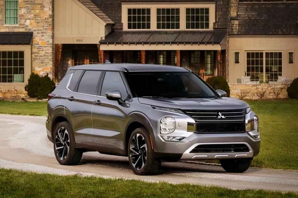 新生丨全新欧蓝德发布，三菱未来之光会是它吗？