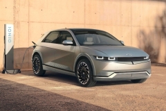 现代汽车IONIQ(艾尼氪) 5全球首秀 多重黑科技超抢眼