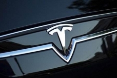 高调炒币之后，特斯拉带领比亚迪等股价暴跌