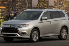 2021款三菱欧蓝德PHEV车型官图曝光 动力数据全面提升