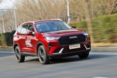 试驾哈弗H6 2.0T智能四驱版 澎湃动力来得恰到好处