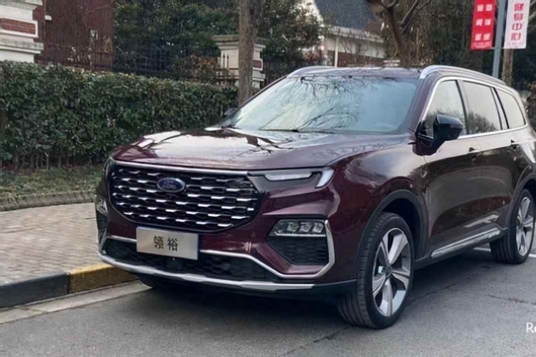 福特全新7座SUV亮相，或于4月上市，20万以内你会买吗？