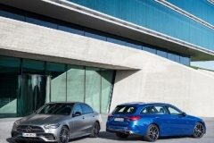 全新奔驰C级发布，30万的小号S级要来了