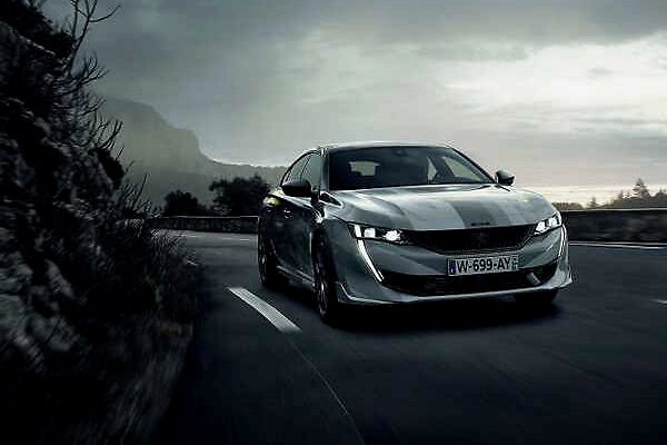 标致旗下的性能轿车，造型凶悍动力强劲，破百仅需5.2秒