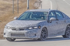 掀背造型吸睛！全新本田思域谍照曝光，最新内饰设计科技感十足？