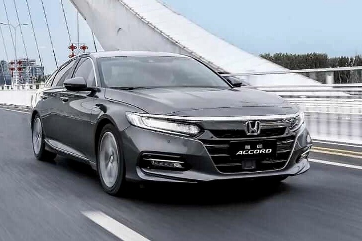 本田雅阁好久没更新了，为何还是同级别的“冠军”？