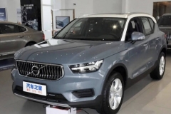 2.0T+8AT+四驱！20多万买豪华品牌SUV，这你不心动？