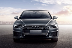 V6发动机，最低30万左右能买到？这几款豪车开着真巴适！