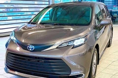 一汽丰田国产全新“塞纳”！搭2.5L混动，尺寸超5.1米，或30万起