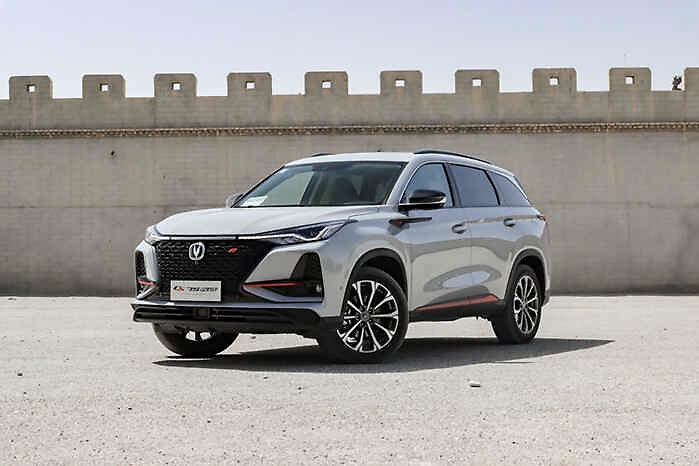 2月SUV销量前十点评，原来长安才是真正的人生赢家！