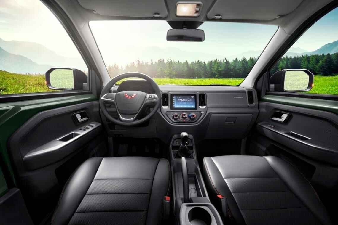 皮卡市场再迎悍将，青春型皮卡五菱征途上市，5.88万起售又要火？