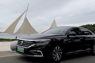 有钱人不一定都买豪车，开这4台普通合资车，不能小瞧车主