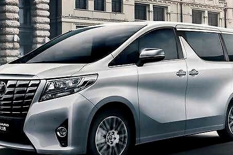 丰田埃尔法出加长版 车长近6米 V6发动机