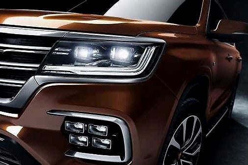 买它不曾后悔过！丐版都有222马力，18万能拿7座，尺寸比霸道还大