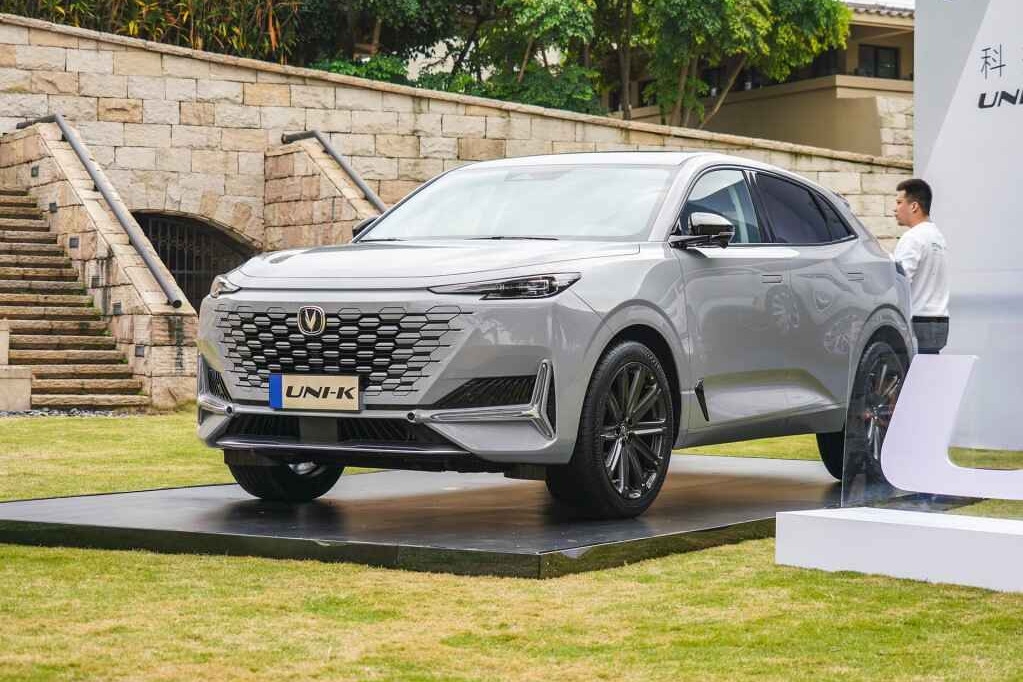 国产最美SUV开启预售，它能力压合资车成为爆款吗