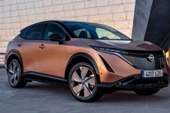 日产全新纯电SUV曝光，取消物理按键，多种车身颜色，年底入华开售