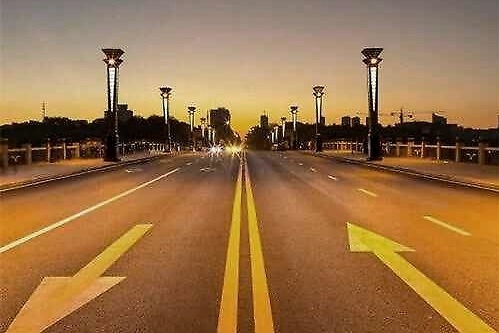 道路中间的单黄线和双黄线有什么区别？