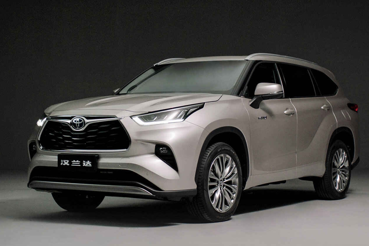 7座SUV“一哥”到店，更耐抗耐造，网友：又准备加价提车了