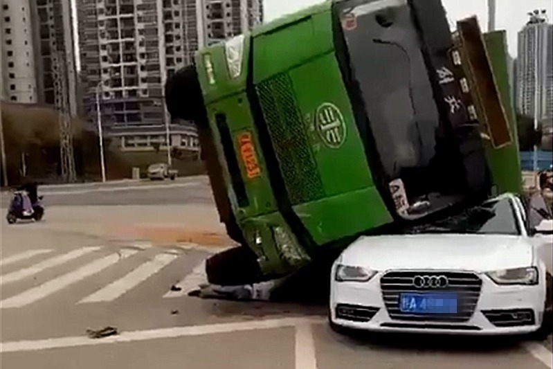 大车撞小车，小车受损严重，是不是就意味着小车质量差？