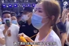 试驾调表车当新车卖，捷豹路虎车主车展维权