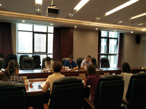 西安经开区召开中心区工业企业旧厂区改造利用实施意见讨论专题会议