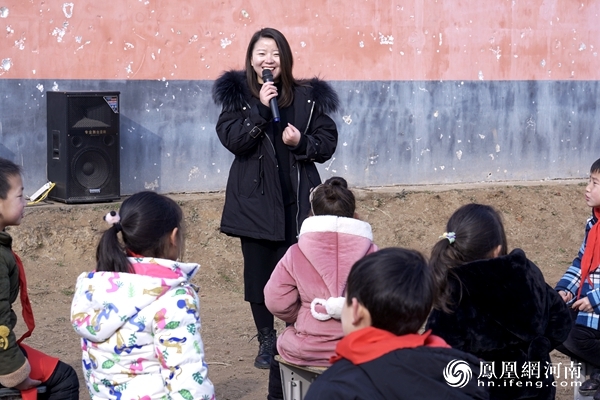 优亿国际儿童情商学院谢梦真老师的情商课堂