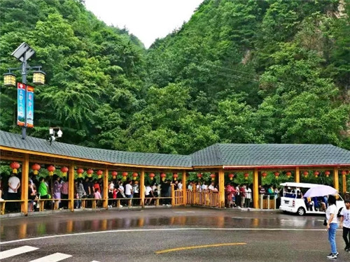 高速免费首周小高峰：为了让你满意 天河大峡谷景区拼尽全力
