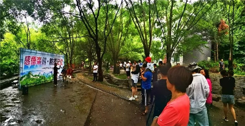 高速免费首周小高峰：为了让你满意 天河大峡谷景区拼尽全力