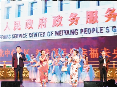 2019西安市群众诗歌朗诵会举行 弘扬爱国主义精神