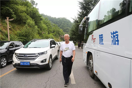 老君山入园率稳涨不降 全员服务一线保障游客出行
