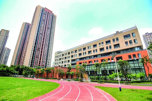 武汉一批新学校今秋启用 更多孩子可在家门口上学_湖北频道_凤凰网