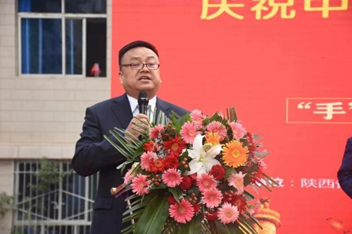 陕西省第四人民医院开展模拟心肺复苏演练公益活动共庆祖国七十华诞