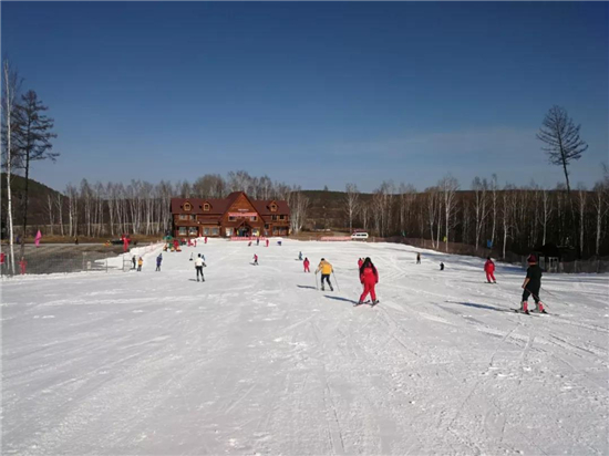 2019新雪季丨漠河北极圣诞滑雪场首滑迎客 再次刷新全国首滑记录