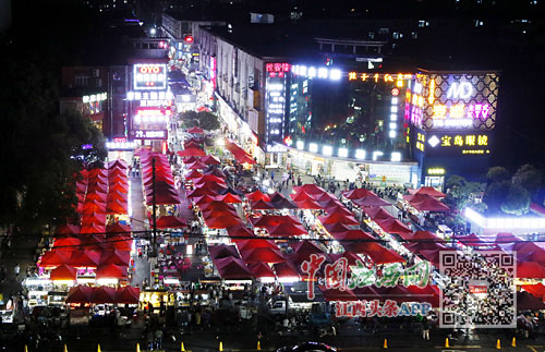 南昌市经开区紫荆夜市成了网红夜市.